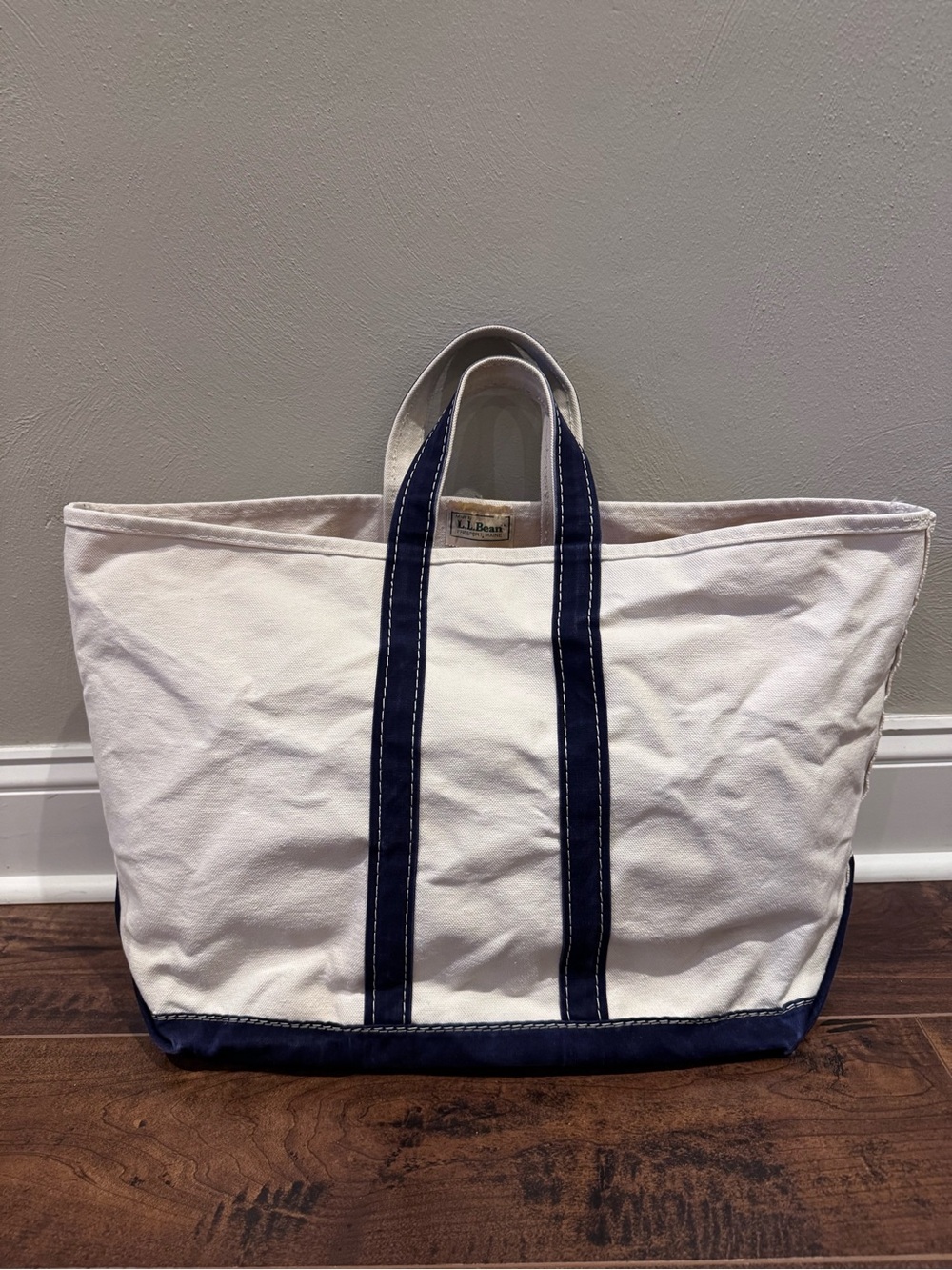 Rare Vintage 70s 80s Large L.L. Bean Boat and Tote in Cream/Navy Sawtooth Tag